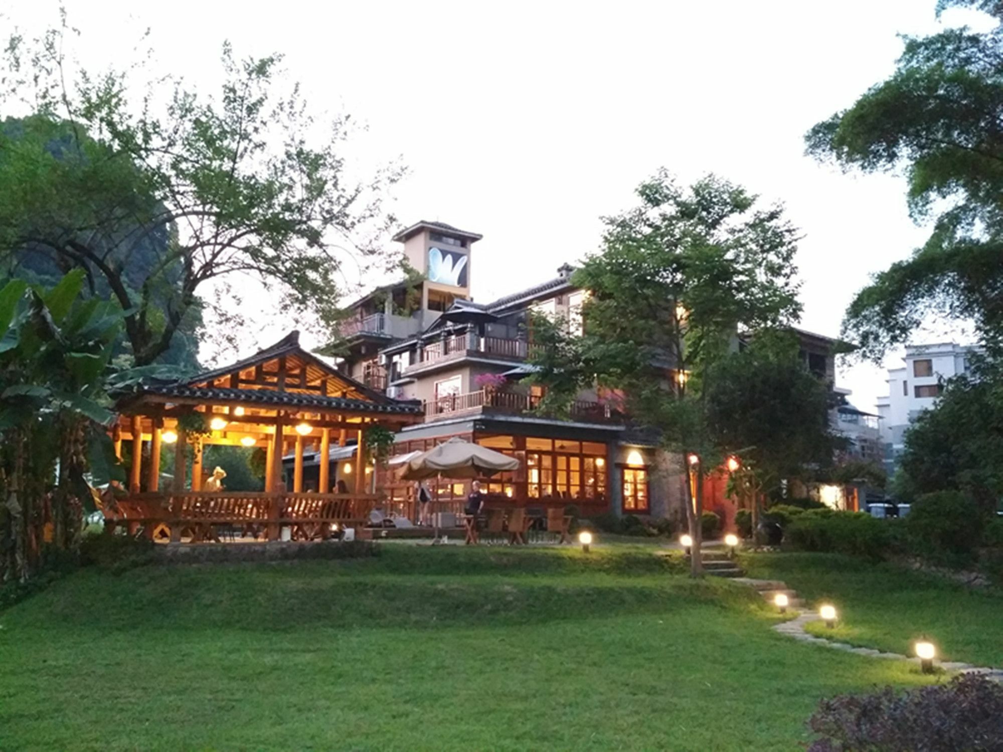Yangshuo Moondance Hotel Eksteriør billede